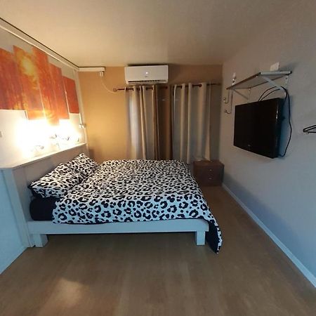 Suite- Studio- Zimmer Bet Sheʼan Exterior foto